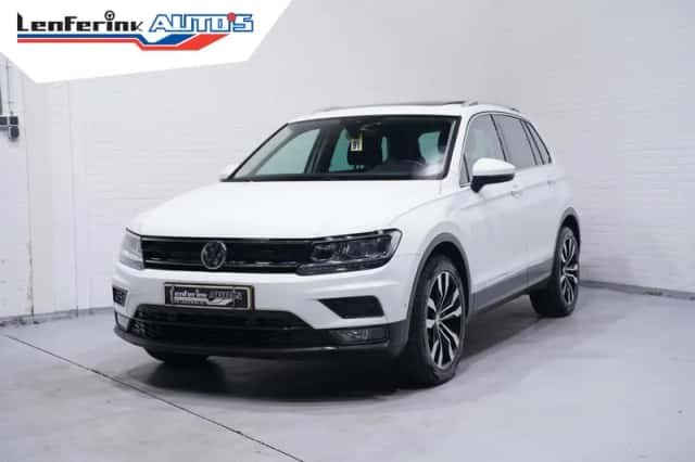 Volkswagen Tiguan (2019) thumbnail 2