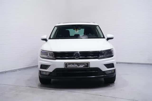 Volkswagen Tiguan (2019) thumbnail 3
