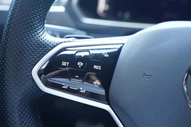 Volkswagen Tiguan (2022) thumbnail 159
