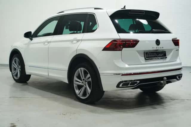 Volkswagen Tiguan (2022) thumbnail 4