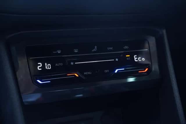 Volkswagen Tiguan (2022) thumbnail 34