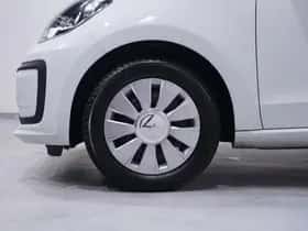 Volkswagen Up (2020) thumbnail 77