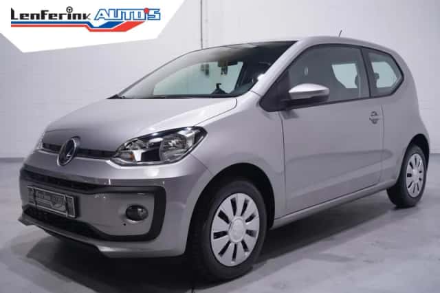 Volkswagen Up! (2021) thumbnail 2