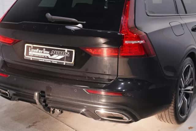 Volvo V60 (2020) thumbnail 12