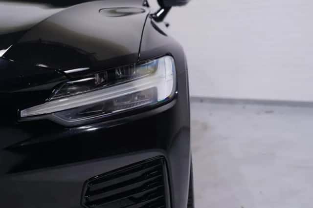 Volvo V60 (2020) thumbnail 13