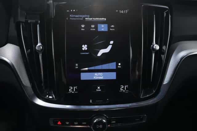 Volvo V60 (2020) thumbnail 35