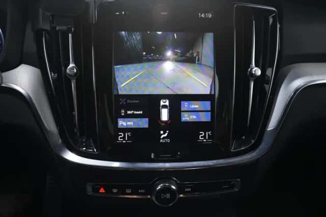 Volvo V60 (2020) thumbnail 39
