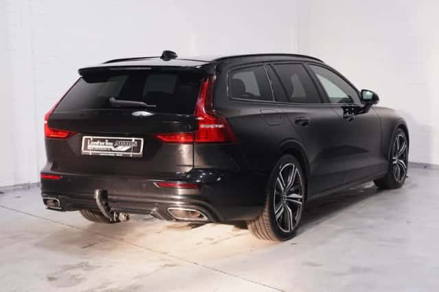 Volvo V60 (2020) thumbnail 5