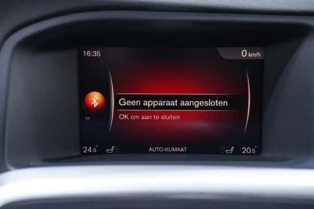 Volvo V60 (2018) thumbnail 123