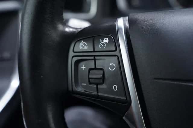 Volvo V60 (2018) thumbnail 124