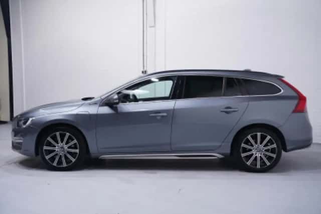Volvo V60 (2018) thumbnail 130