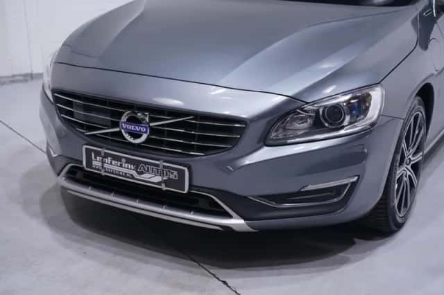 Volvo V60 (2018) thumbnail 91