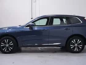 Volvo XC60 (2023) thumbnail 5