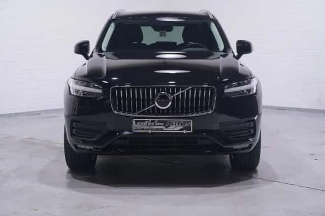 Volvo XC90 (2020) thumbnail 3
