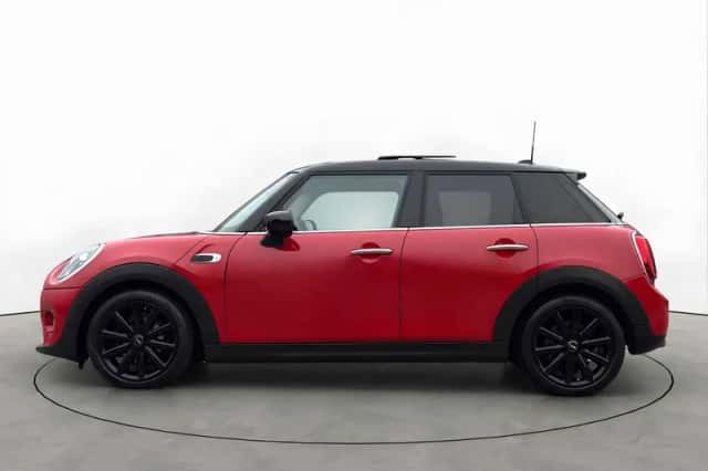 MINI Cooper (2020) thumbnail 2