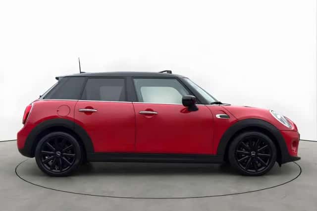 MINI Cooper (2020) thumbnail 6