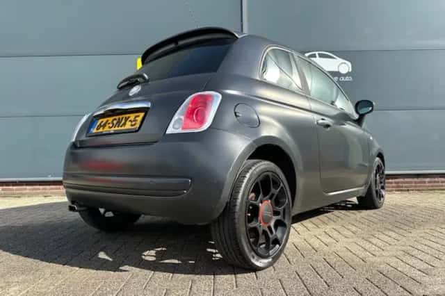 Fiat 500 (2011) thumbnail 2