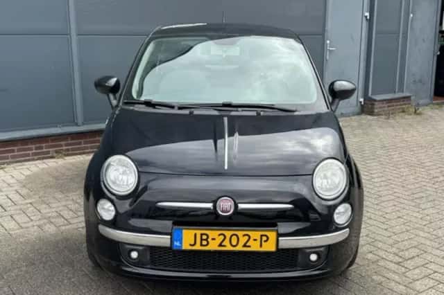 Fiat 500 (2009) thumbnail 4