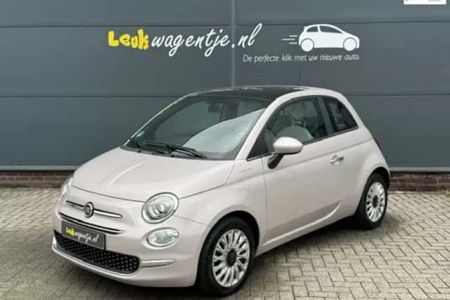 Fiat 500 (2022) thumbnail 1