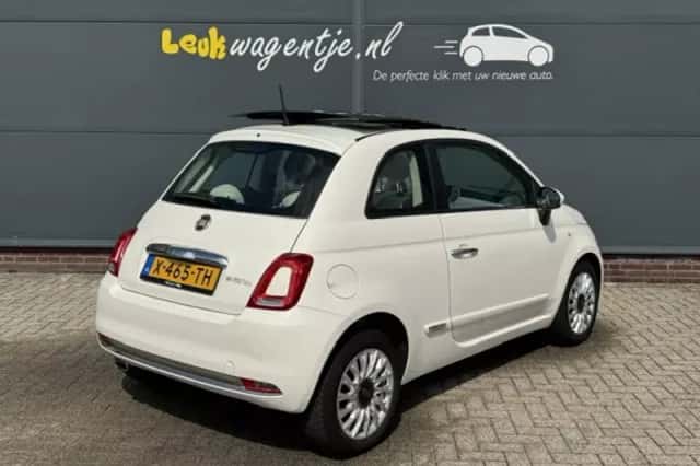 Fiat 500 (2020) thumbnail 2