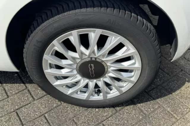 Fiat 500 (2020) thumbnail 3
