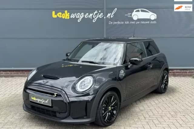 MINI Mini Electric (2022) thumbnail 1
