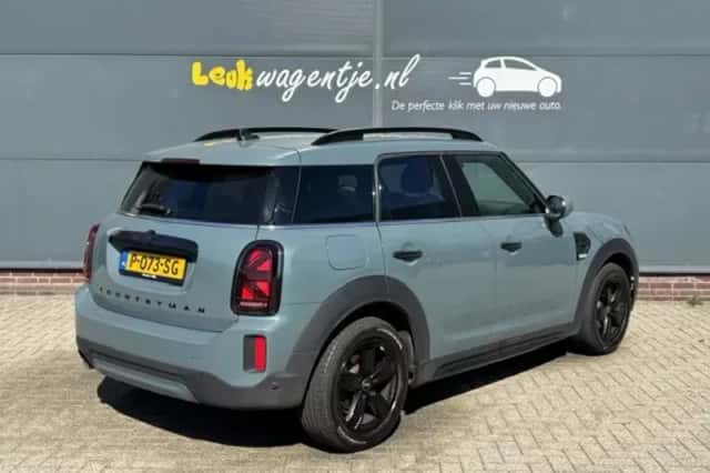 MINI Countryman (2022) thumbnail 2