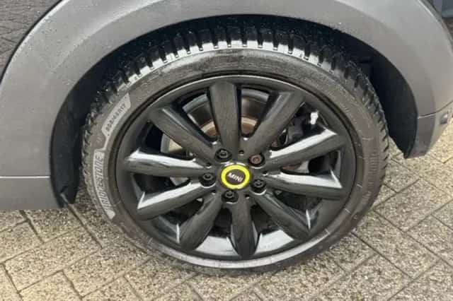 MINI Mini Electric (2021) thumbnail 3