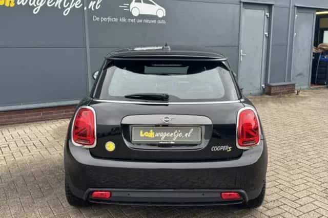 MINI Mini Electric (2021) thumbnail 5