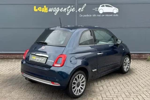 Fiat 500 (2021) thumbnail 2