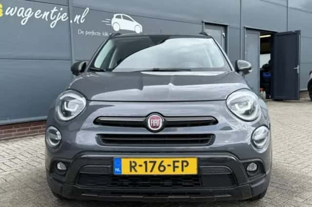 Fiat 500 (2019) thumbnail 4
