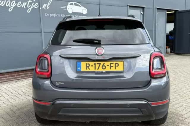 Fiat 500 (2019) thumbnail 5