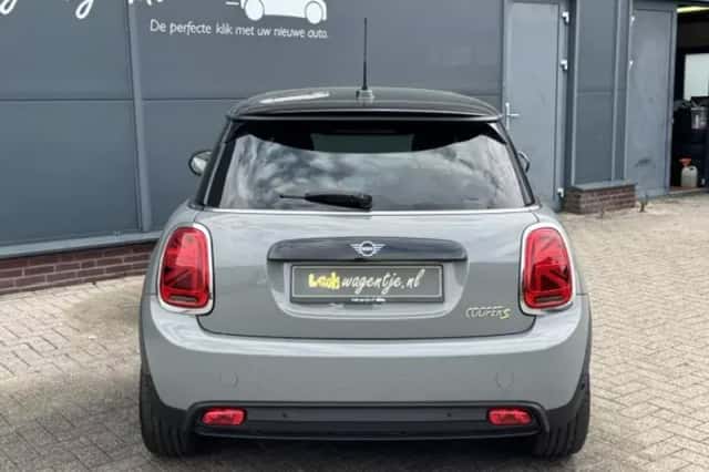 MINI Mini Electric (2021) thumbnail 5