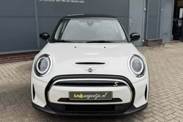 MINI Mini Electric (2023) thumbnail 4