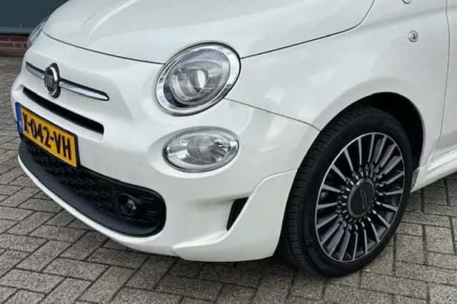 Fiat 500 (2021) thumbnail 3