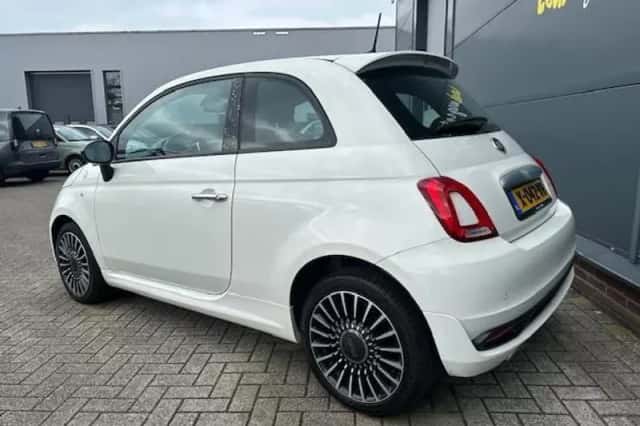 Fiat 500 (2021) thumbnail 4
