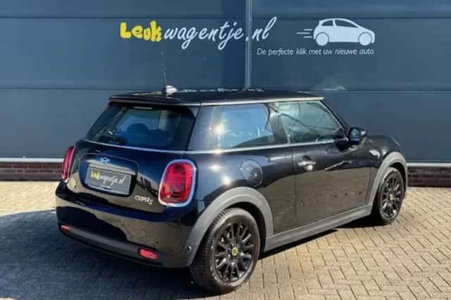 MINI Mini Electric (2021) thumbnail 2