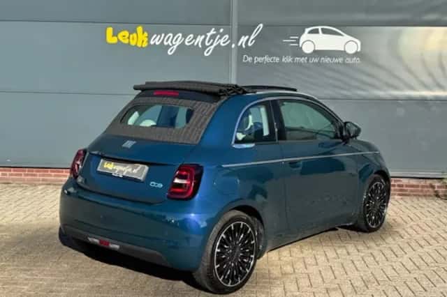 Fiat 500 (2022) thumbnail 4