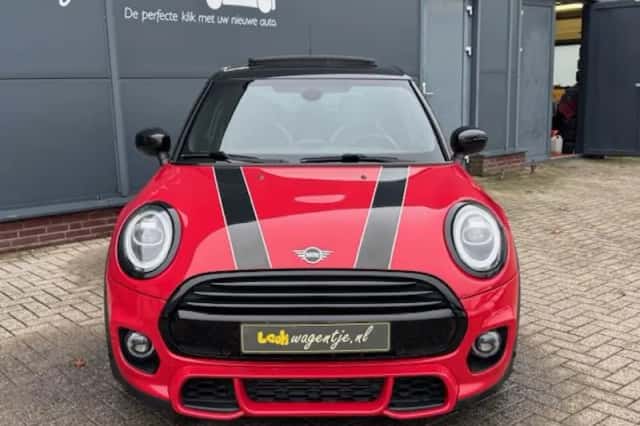 MINI Cooper (2020) thumbnail 4