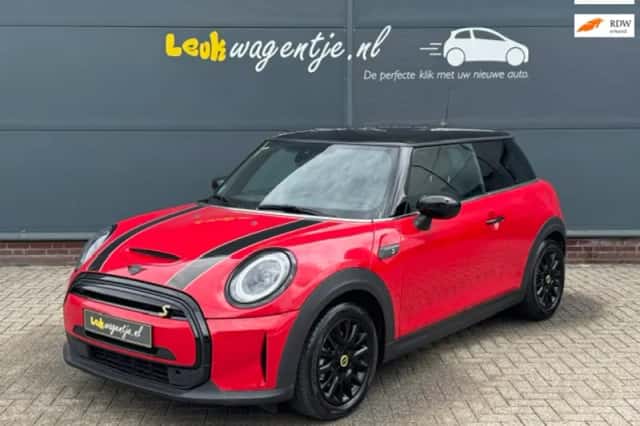 MINI Mini Electric (2023) thumbnail 1