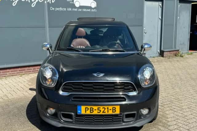 MINI Paceman (2013) thumbnail 4