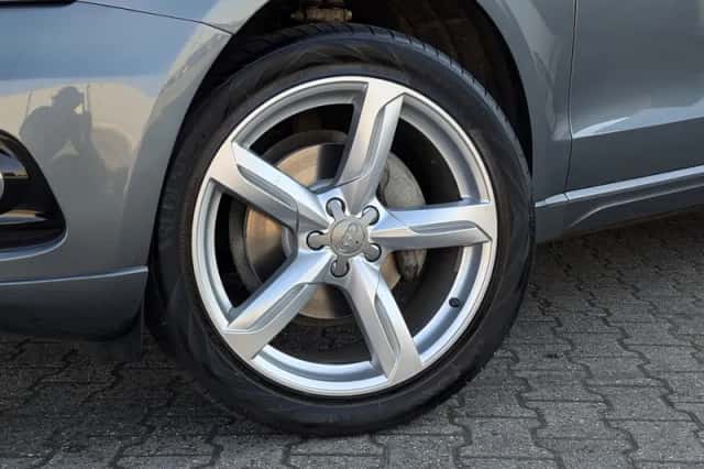 Audi Q5 (2015) thumbnail 5
