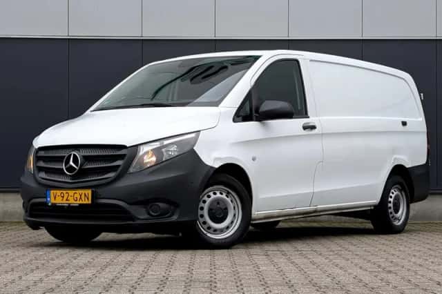 Mercedes-Benz Vito (2021) thumbnail 1