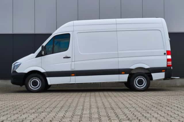 Mercedes-Benz Sprinter (2017) thumbnail 5