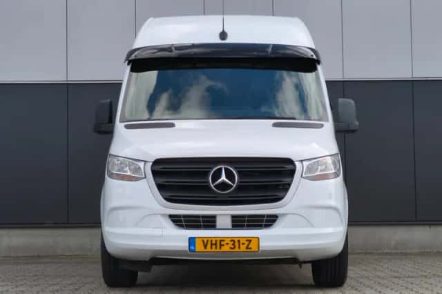 Mercedes-Benz Sprinter (2019) thumbnail 2