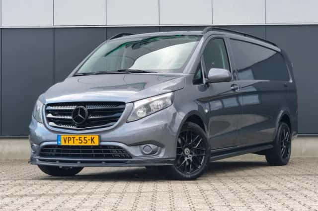 Mercedes-Benz Vito (2017) thumbnail 1