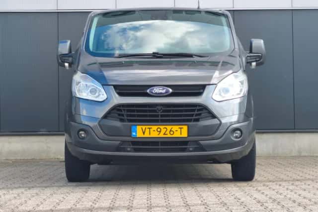 Ford Transit Custom (2016) thumbnail 2