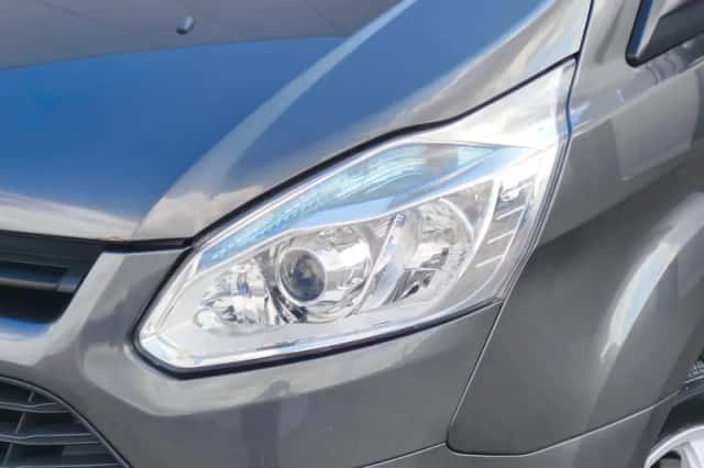 Ford Transit Custom (2016) thumbnail 3