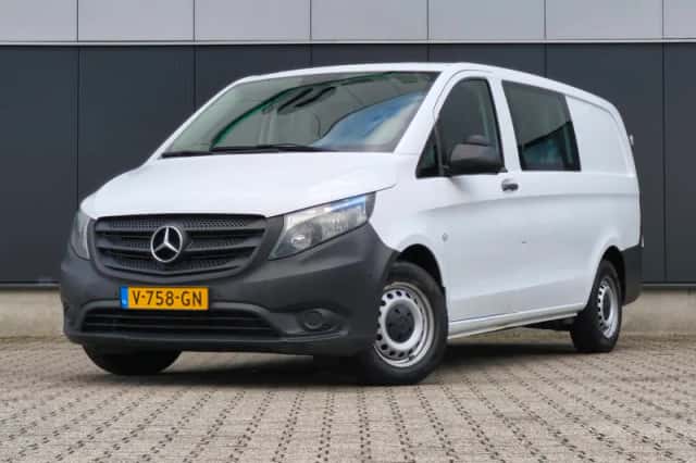 Mercedes-Benz Vito (2017) thumbnail 3