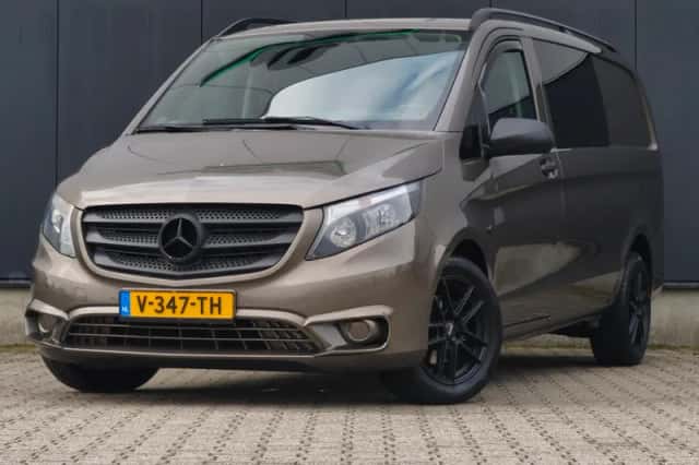 Mercedes-Benz Vito (2018) thumbnail 3
